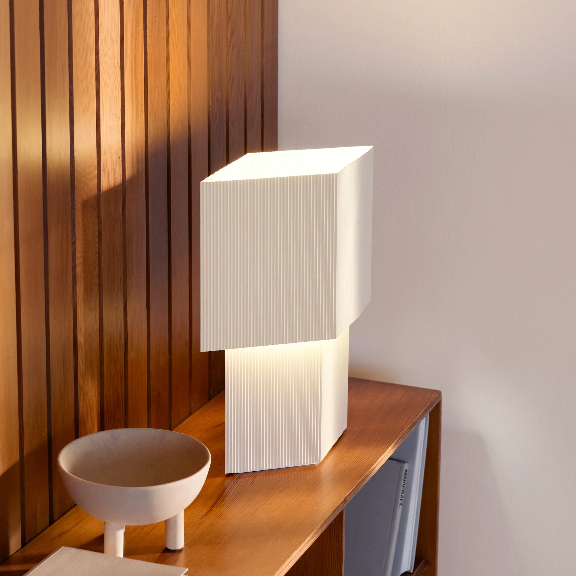 Romb 36 table lamp, Cotton Pholc