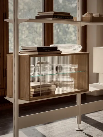 Pira display cabinet - Whitewashed oak–fluted glass, 90x31 cm, 4 doors - Pira