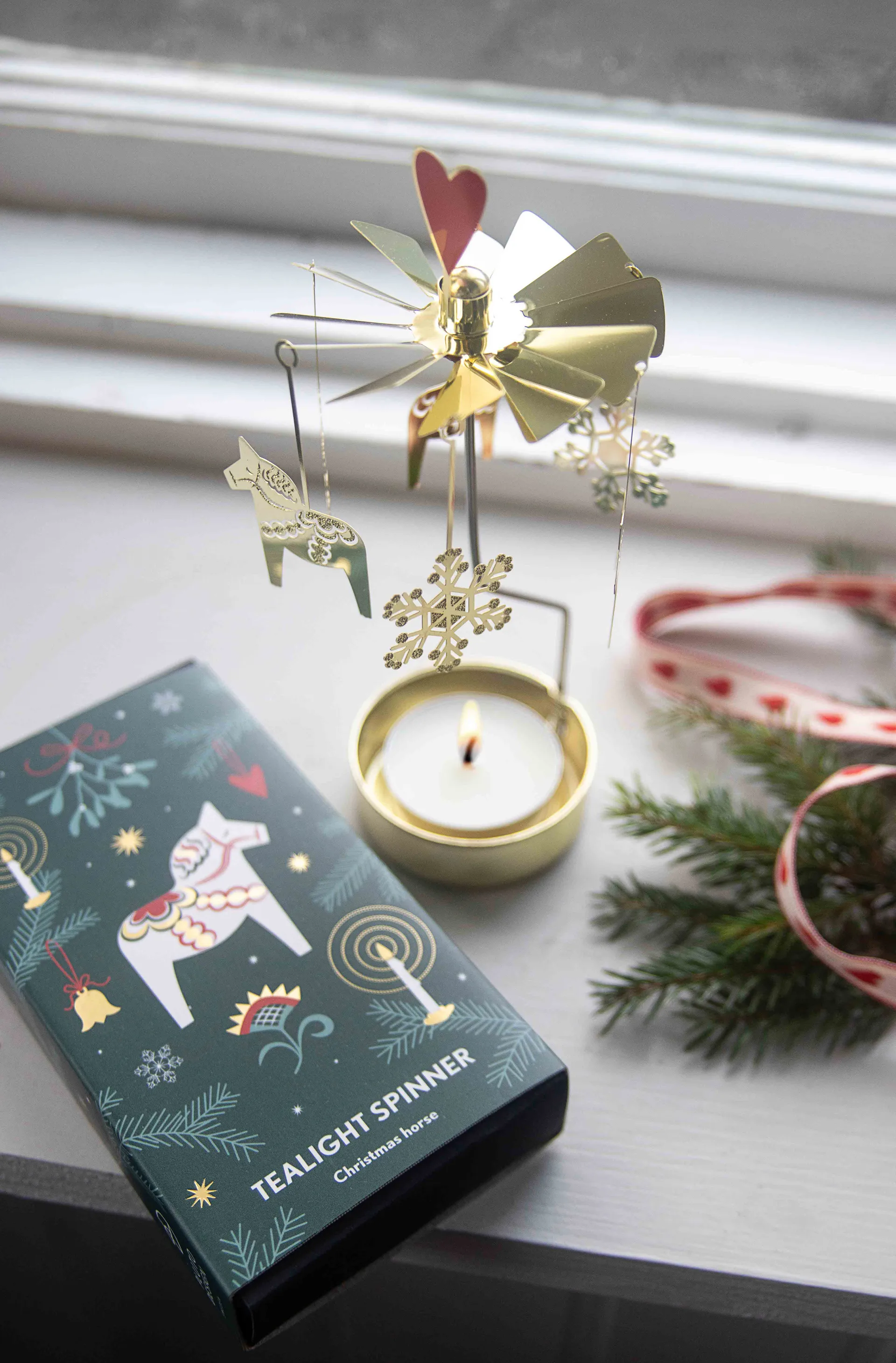Christmas horse angel chimes, Gold Pluto Design