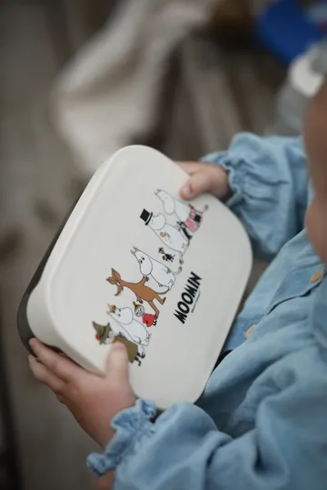 Mumin Family lunch box tin 13x17 cm - Beige - Rätt Start