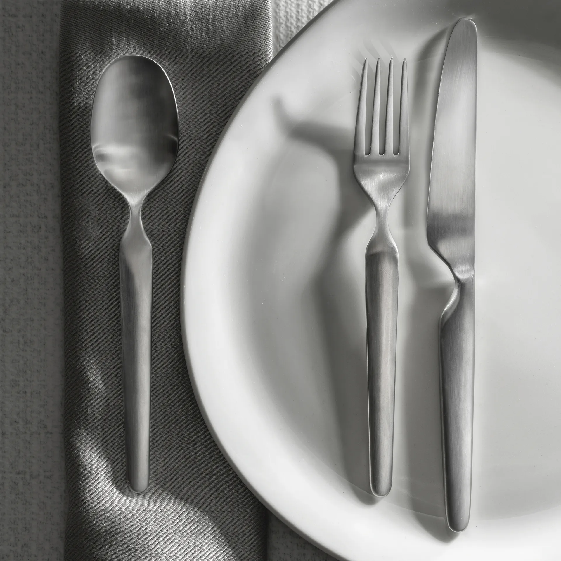 Bergen cutlery set matte, 84 pieces Robert Welch
