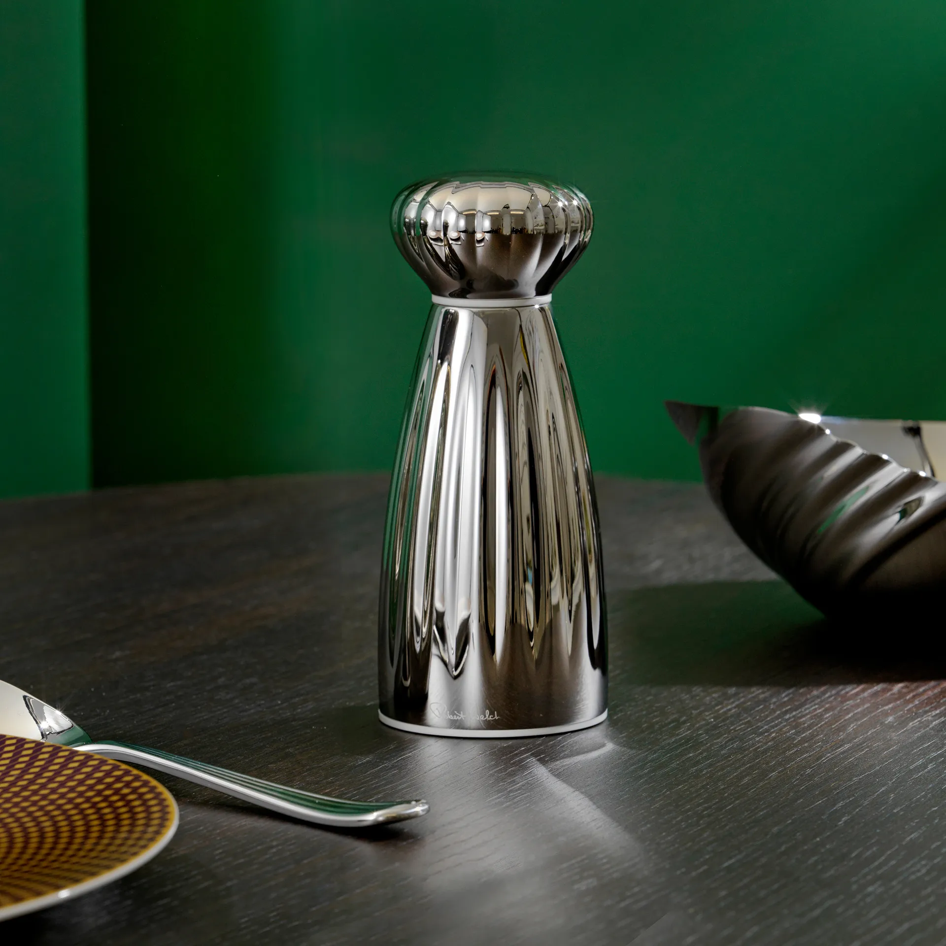 Palm bright salt grinder stainless steel 16.8 cm, White Robert Welch