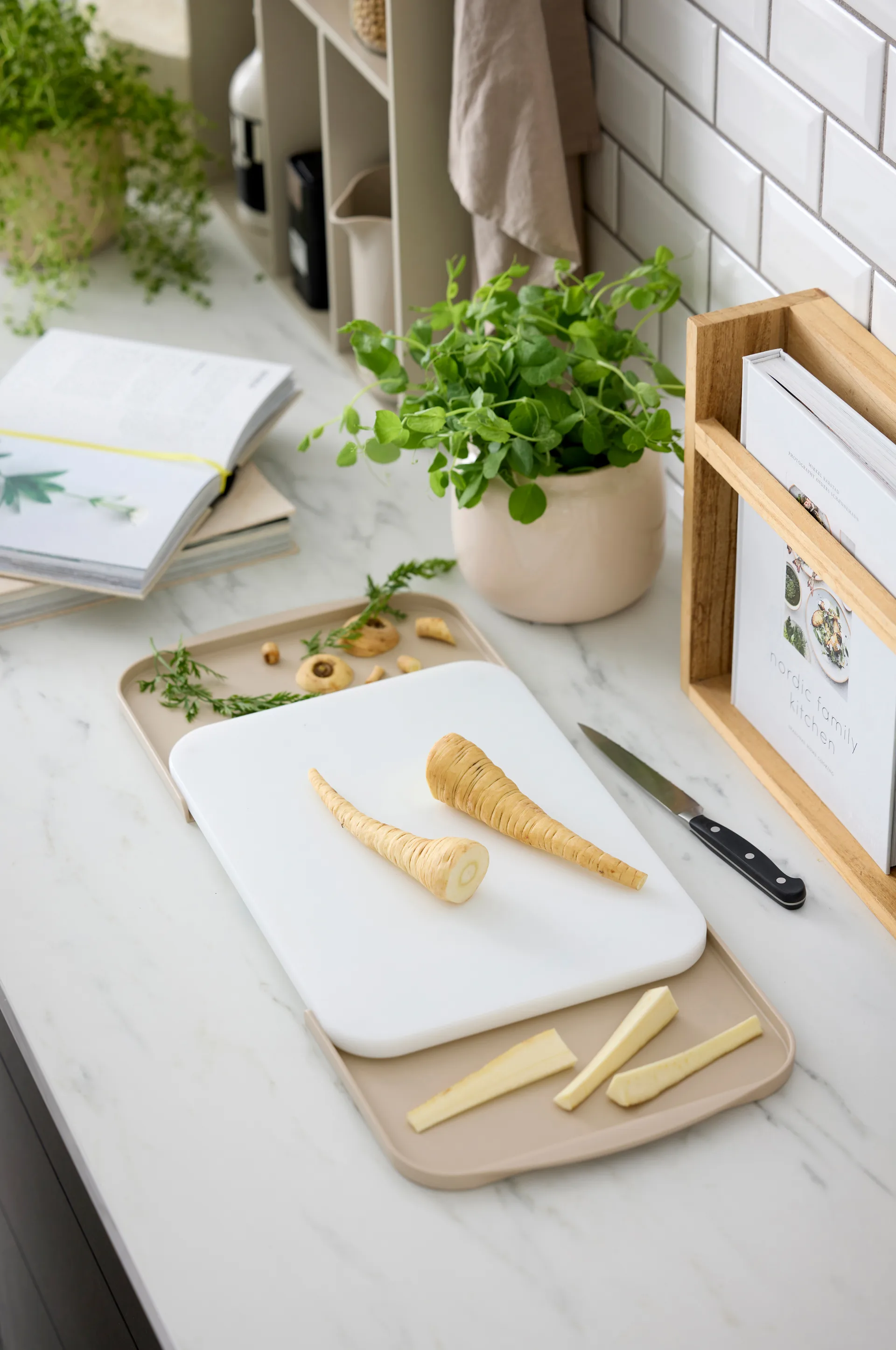 Separa chopping board with trays, Humus, 39x26 cm Rosti