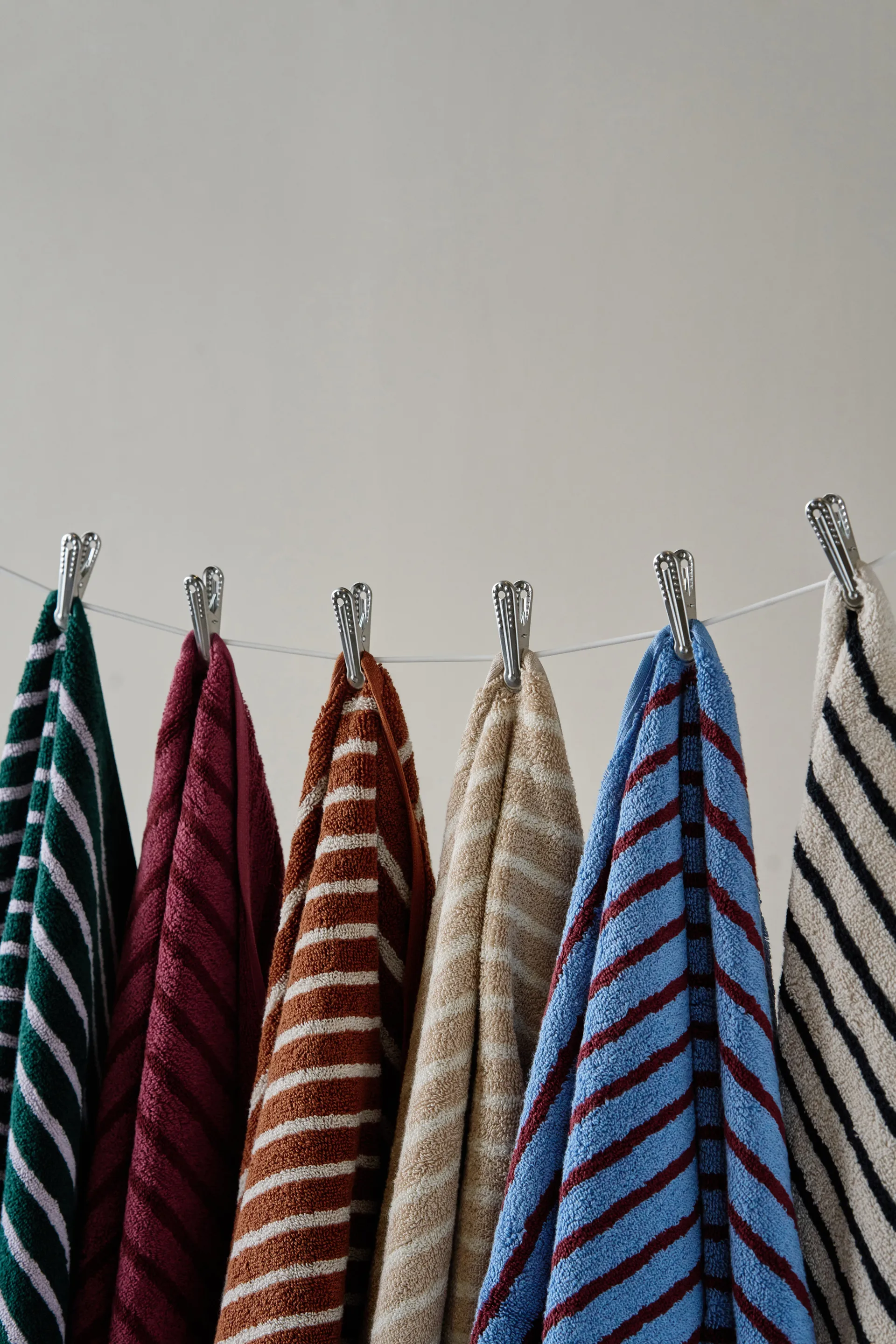 Drift bath towel 100x150 cm, Blue-red Scandi Living