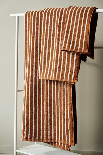 Drift towel 50x70 cm - Brown-white - Scandi Living