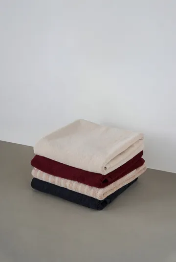 Drift towel 50x70 cm - Red - Scandi Living