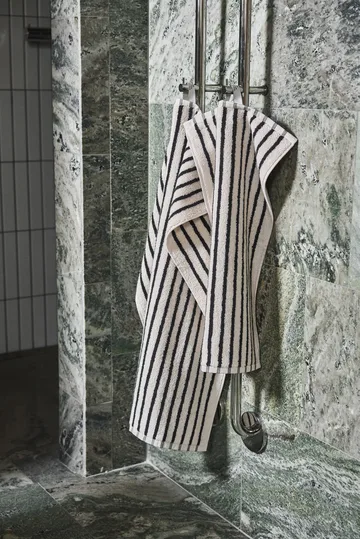 Drift towel set 4 pieces - White-black - Scandi Living