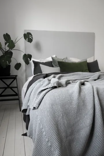 Moss bed spread 260x260 cm - stone - Scandi Living
