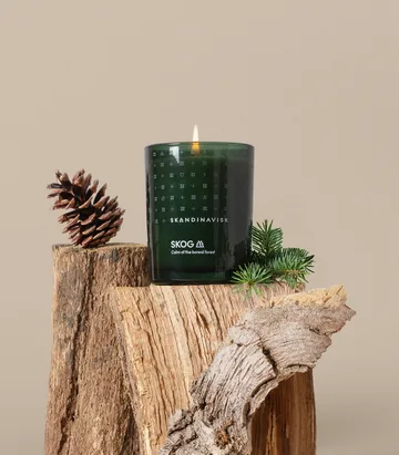 Skog scented candle with lid - 200 g - Skandinavisk