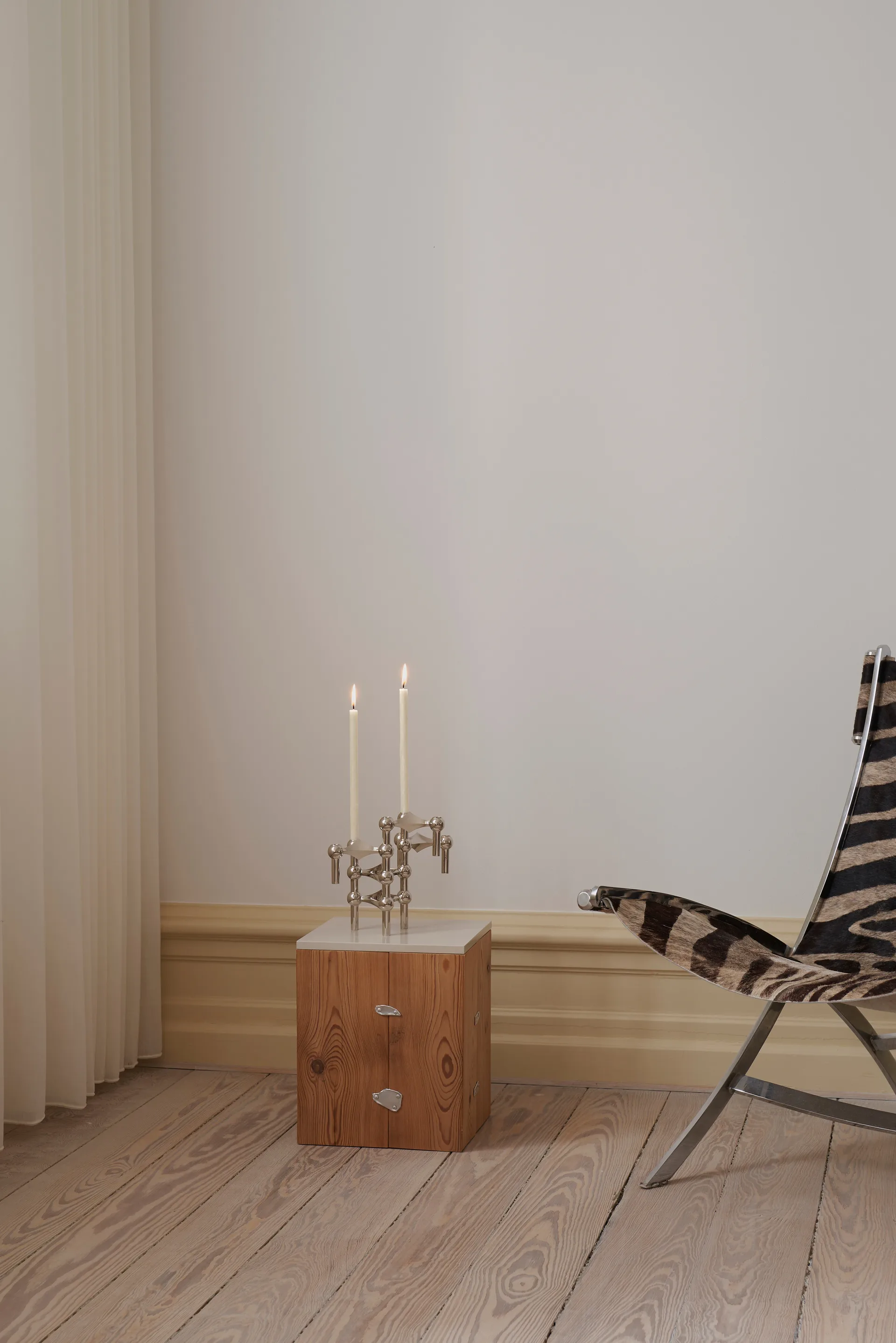STOFF Nagel candlestick + candles 12-pack STOFF Nagel