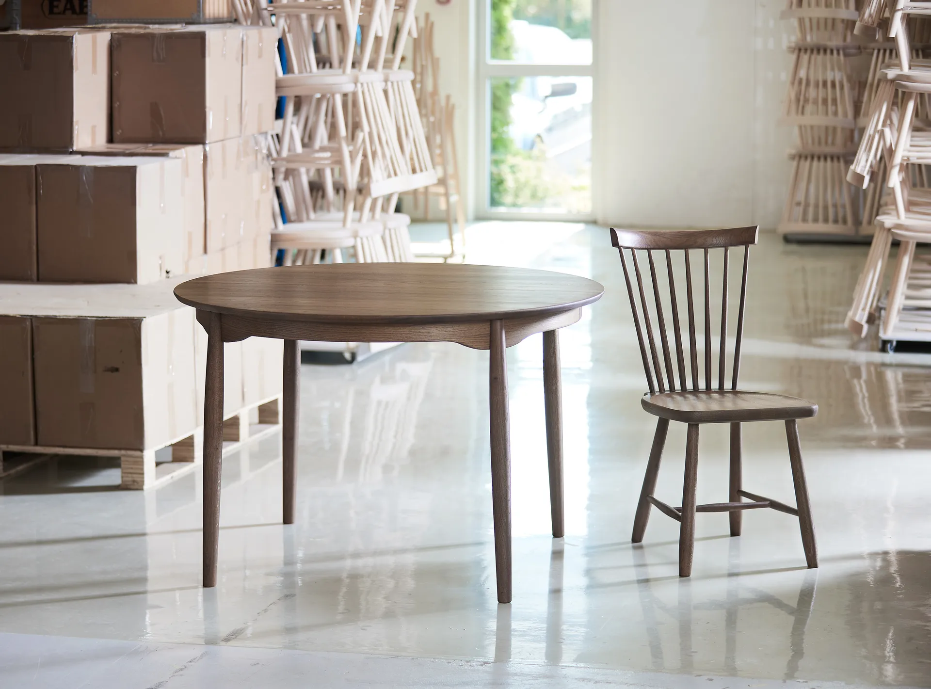 Carl dining table oak, Smoked oak, divisible Stolab
