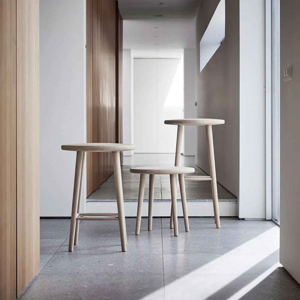 Miss Button bar stool, Oak white oiled. medium Stolab