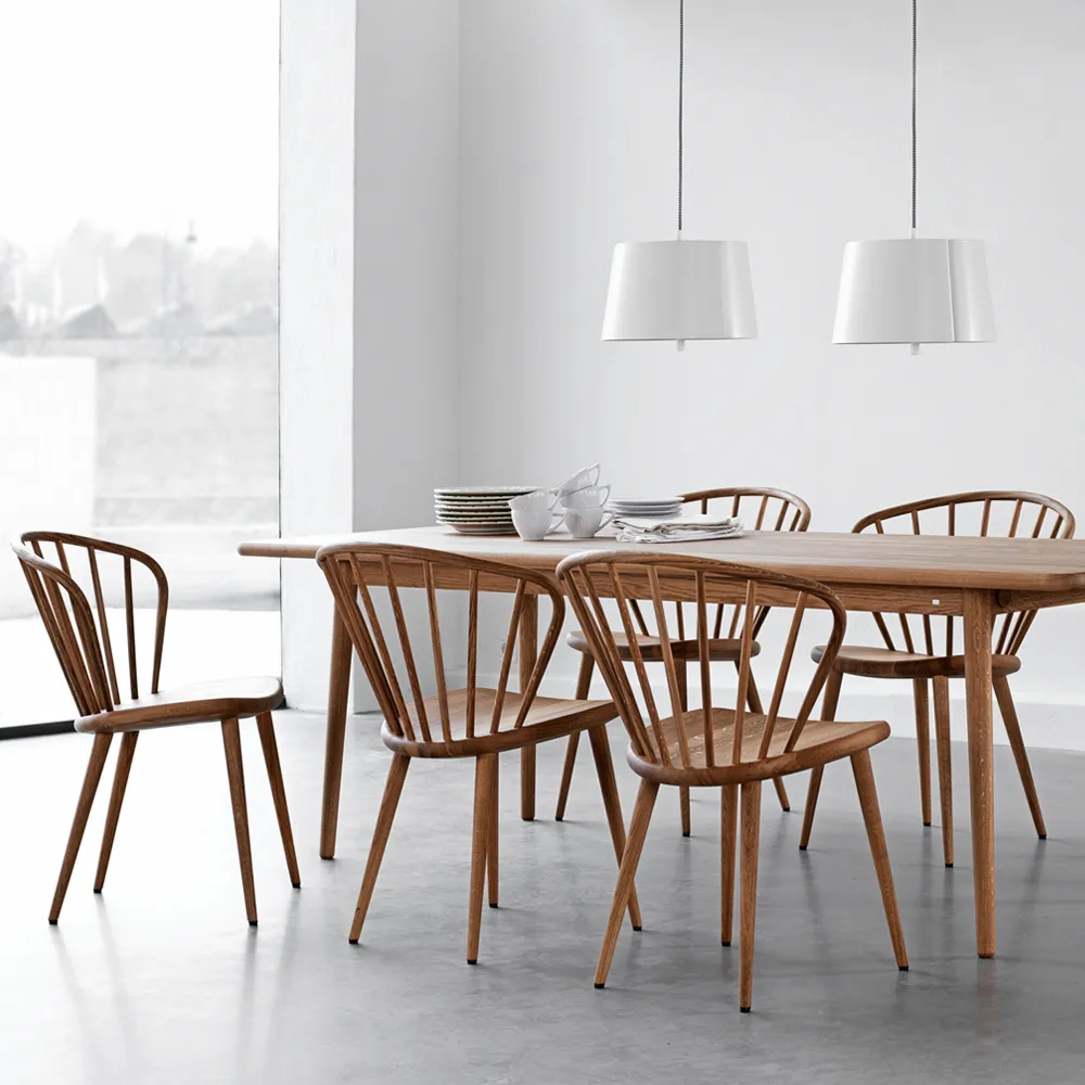 Miss Holly dining table. 175x100 cm, Birch light matt lacquer Stolab