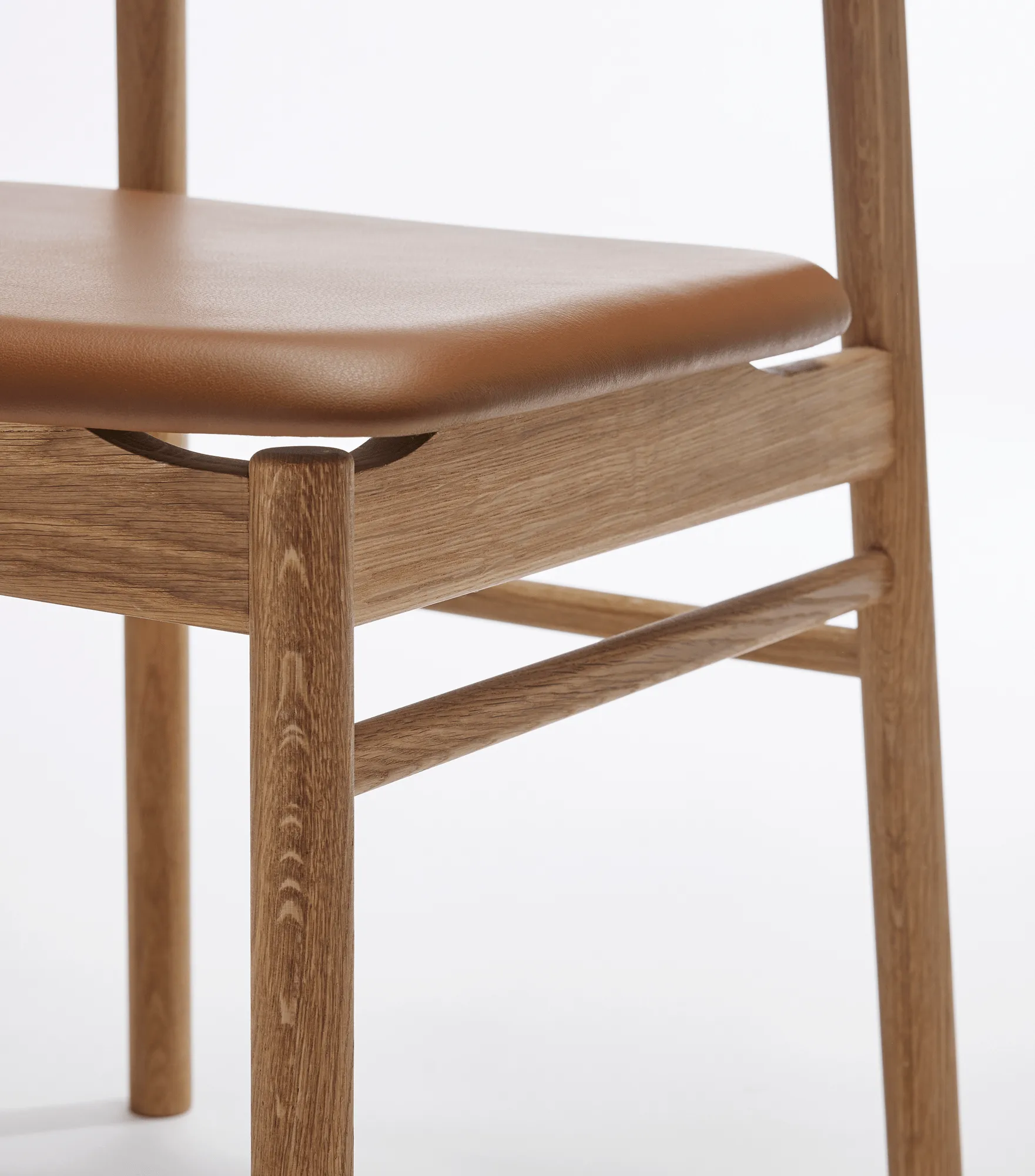 Prima Vista chair oiled oak, Leather Elmosoft 43807 cognac Stolab