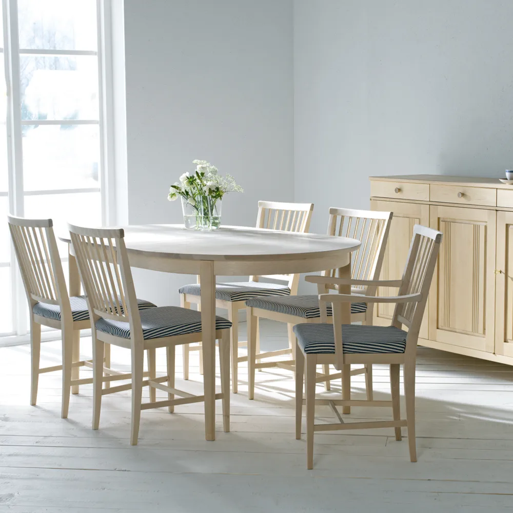 Vardags dining table, Birch light matt lacquer. 1 insert Stolab