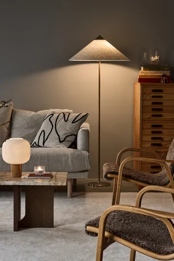 Laminett arm chair oiled oak/sheep skin - Sahara (nougat brown) - Swedese