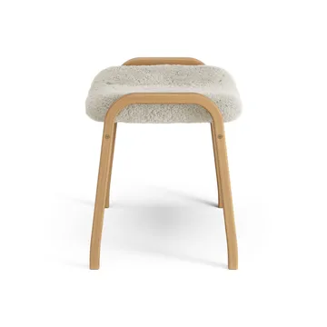 Lamino foot stool oiled oak/sheep skin - Moonlight (beige) - Swedese