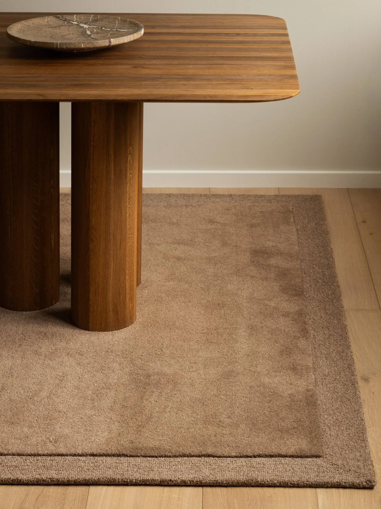 Louis wool rug, Beige brown, 200x300 cm Tinted