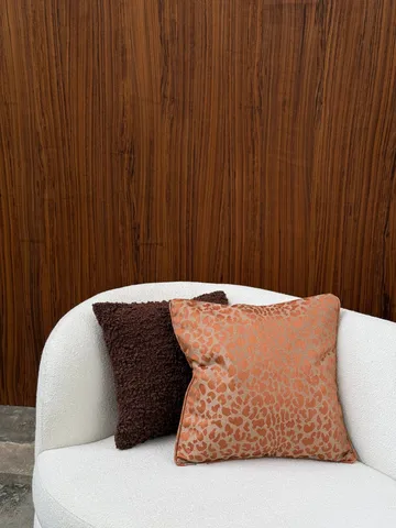 Vildklint leopard decorative cushion - Rust, 50x50 cm - Tinted