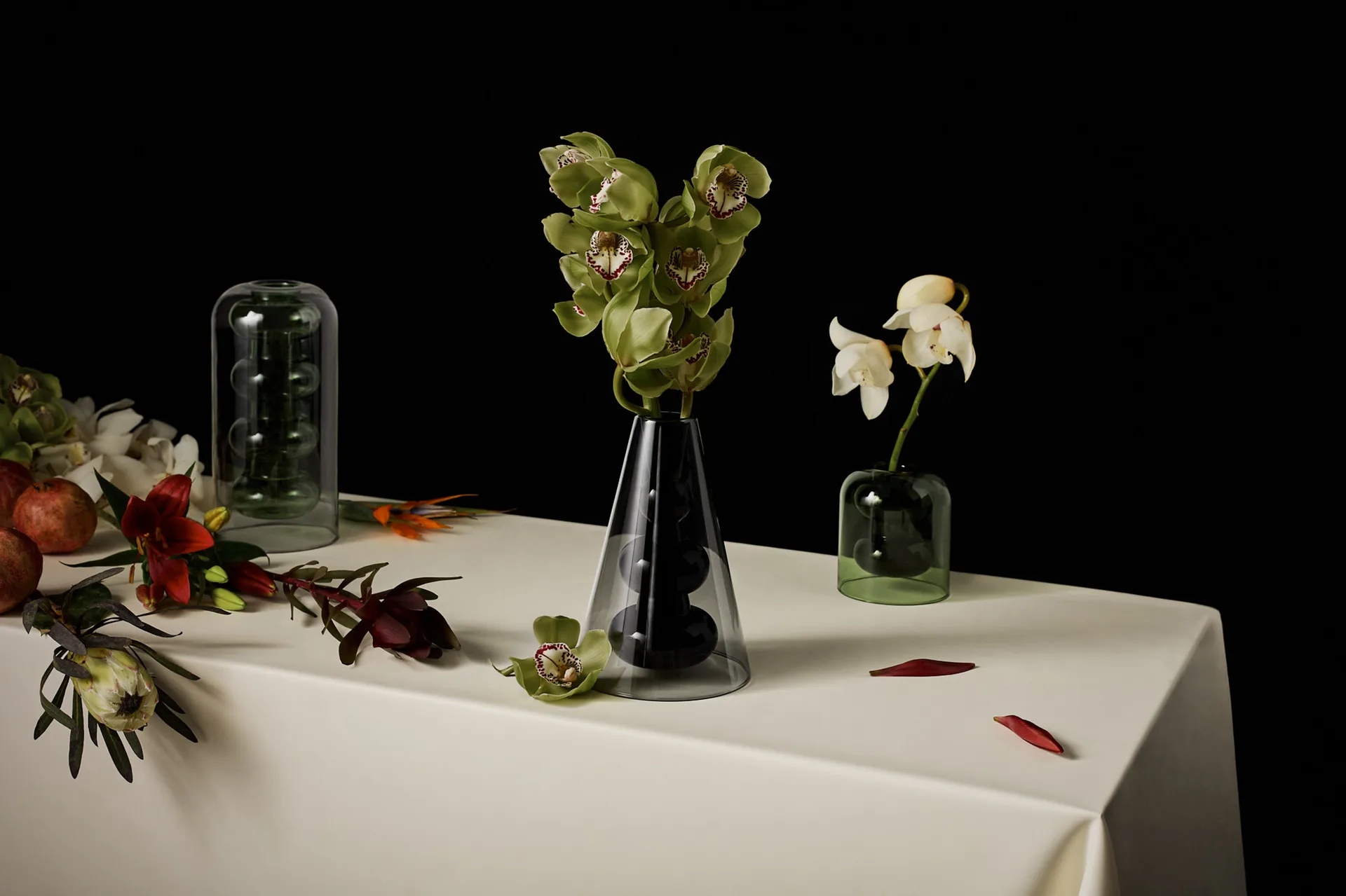 Bump Tall vase, Green Tom Dixon