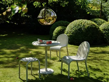 Groove café table round - Putty, Ø70 cm - Tom Dixon