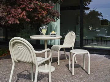 Groove café table round - Putty, Ø70 cm - Tom Dixon