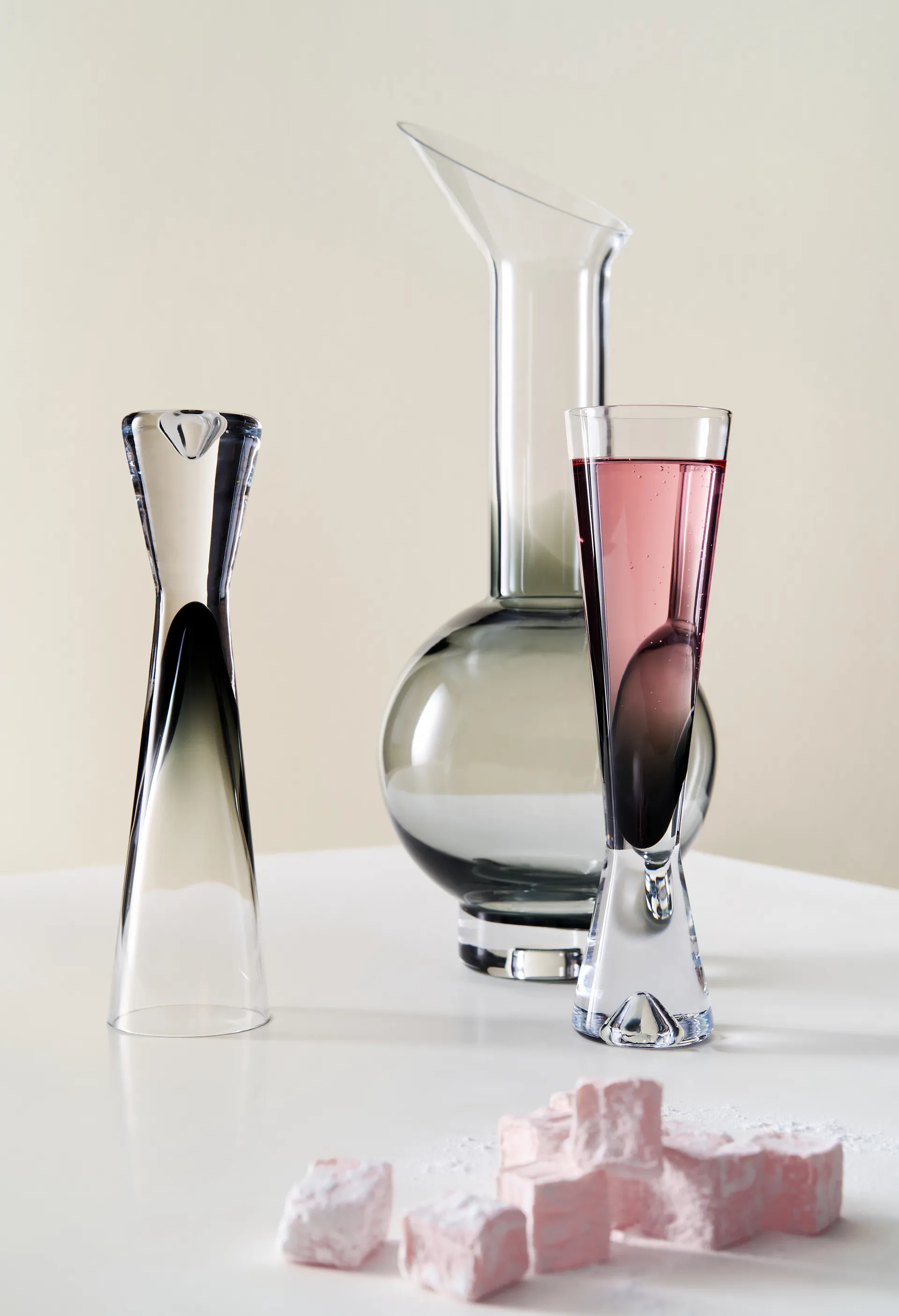 Tank champagne glass 2-pack, black Tom Dixon