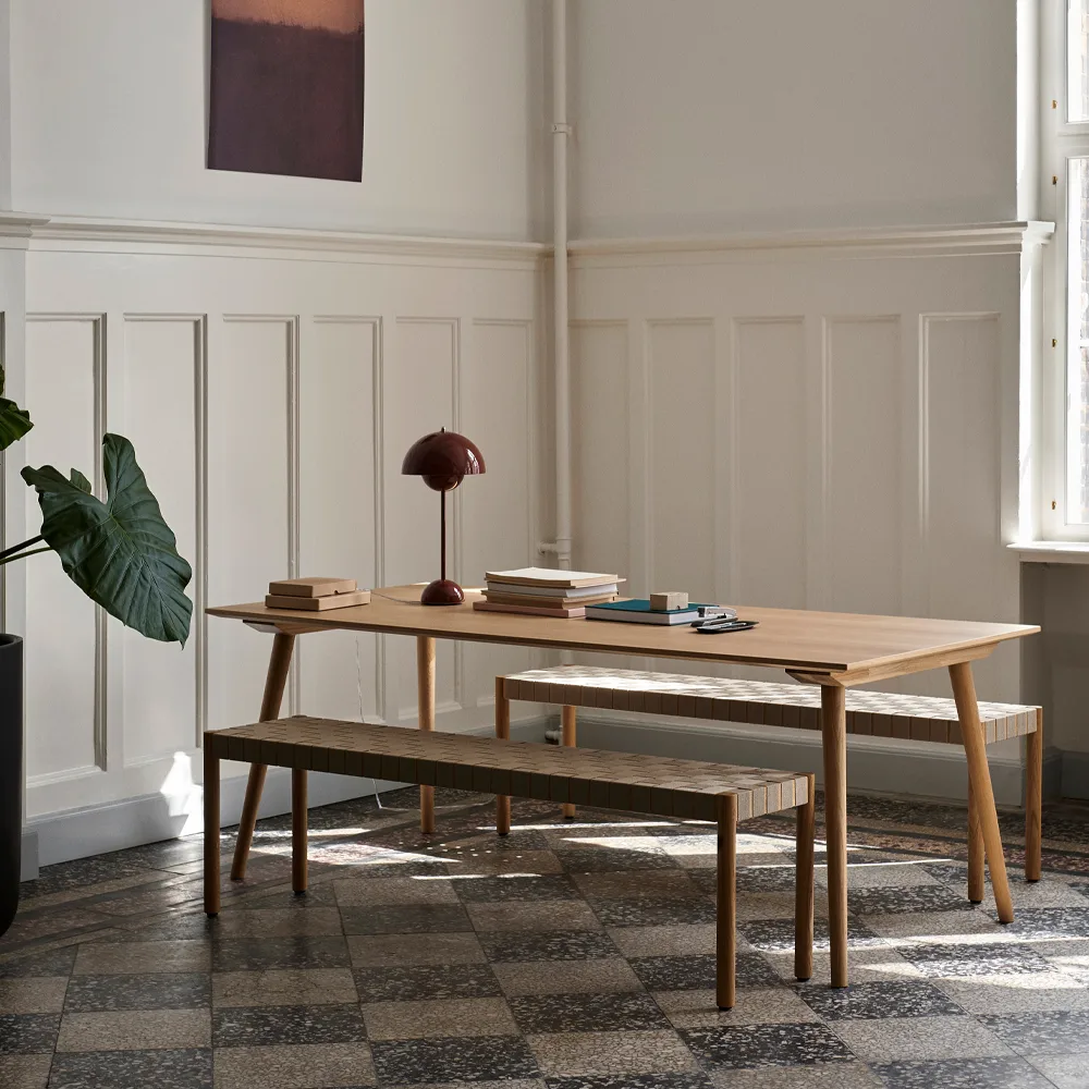 Betty TK5 bench, Black. natural braided linen seat &Tradition