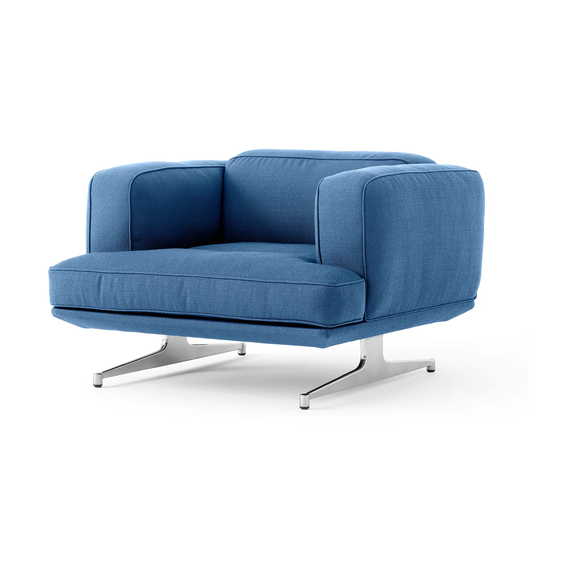 Inland AV21 armchair, Vidar 733-polished aluminium &Tradition