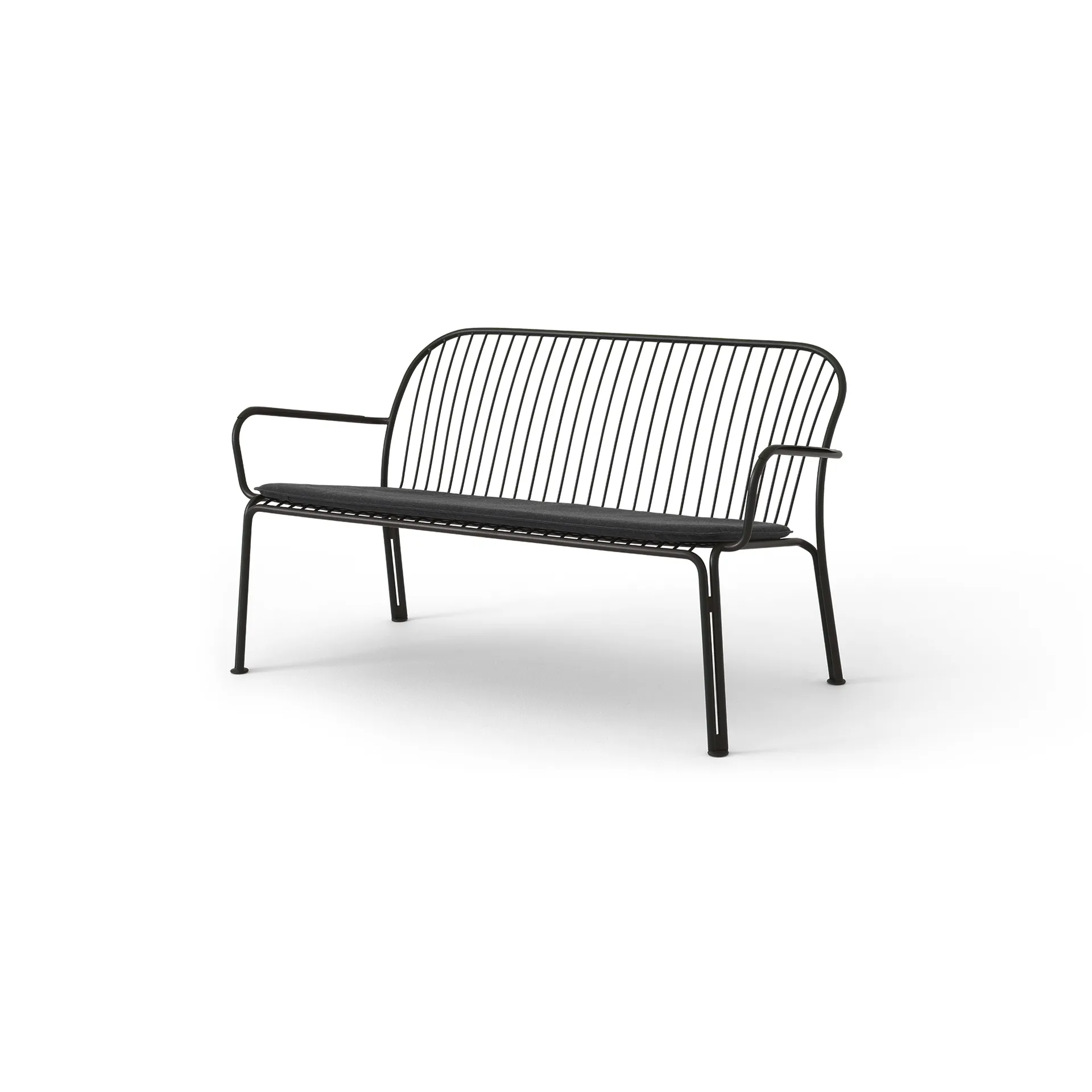 Thorvald SC110 lounge sofa, Warm black, 143 cm &Tradition