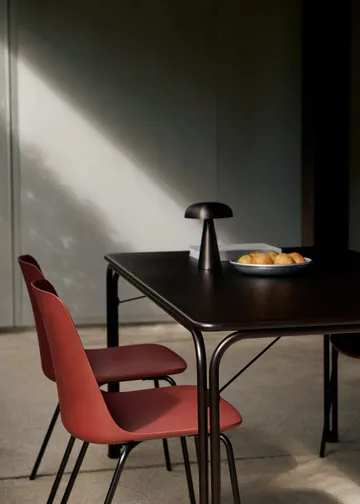 Thorvald SC113 dining table - Warm black, 160 cm - &Tradition