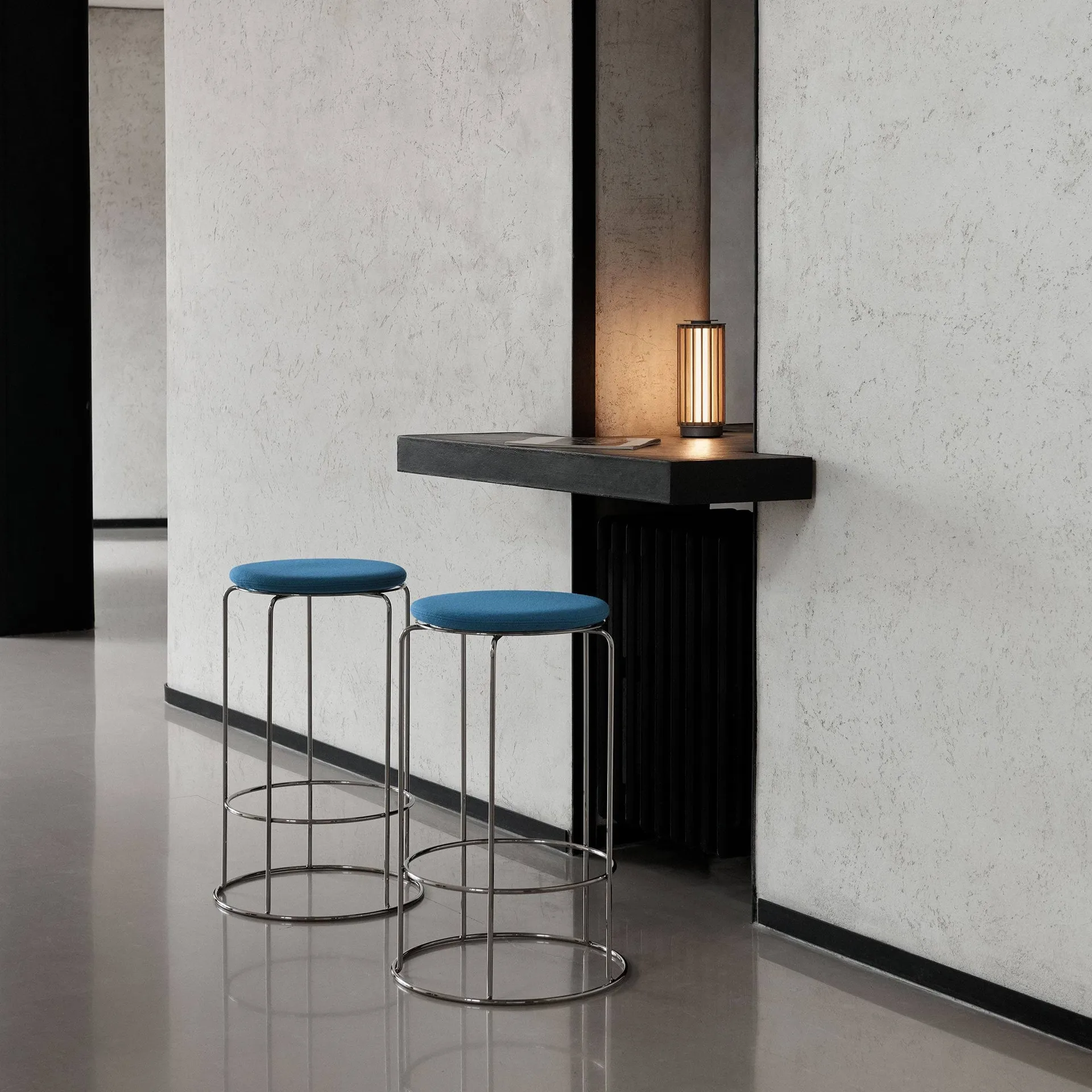 Wire VP15 bar stool, Stainless steel, 65 cm &Tradition