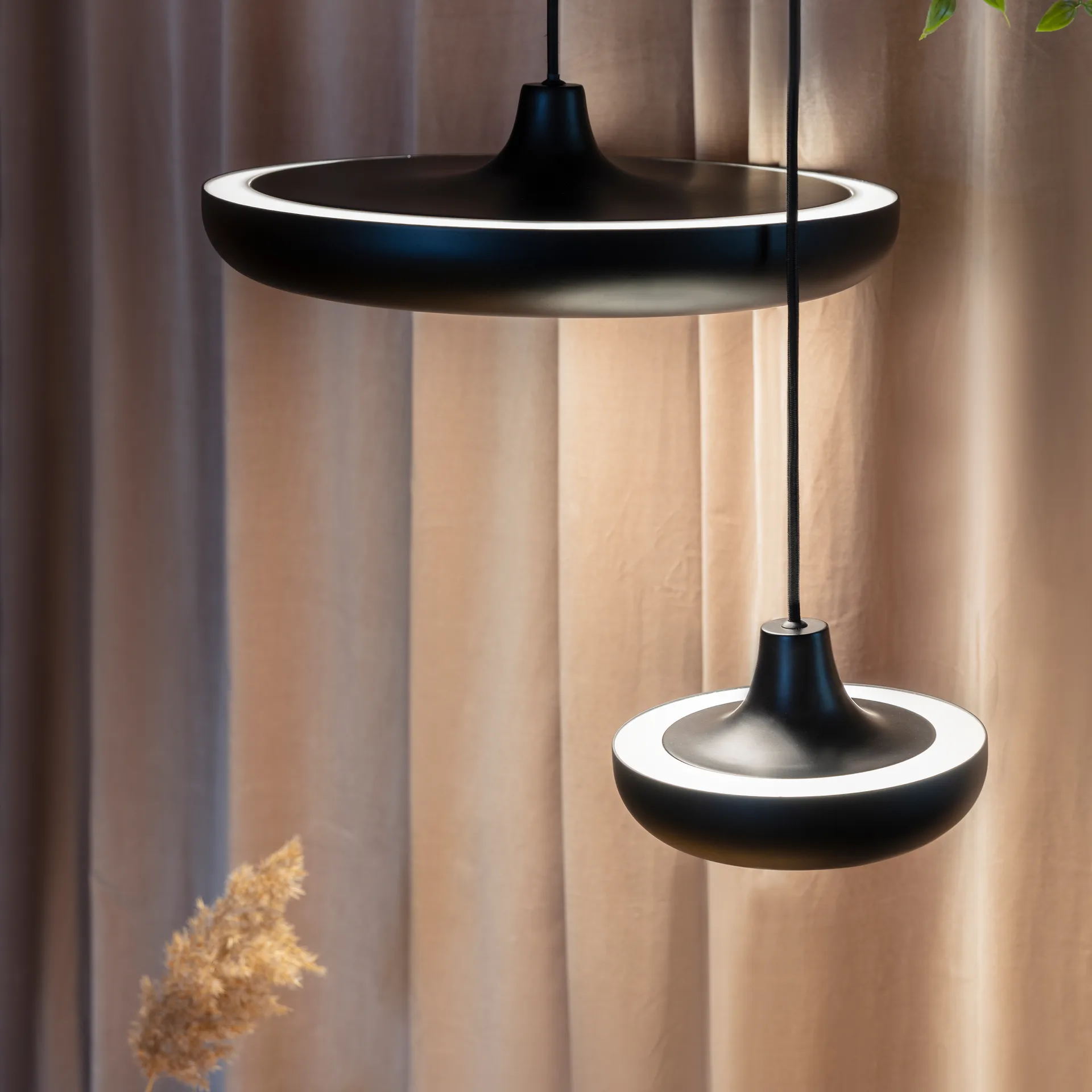 Cassini lamp black, Ø40 cm Umage