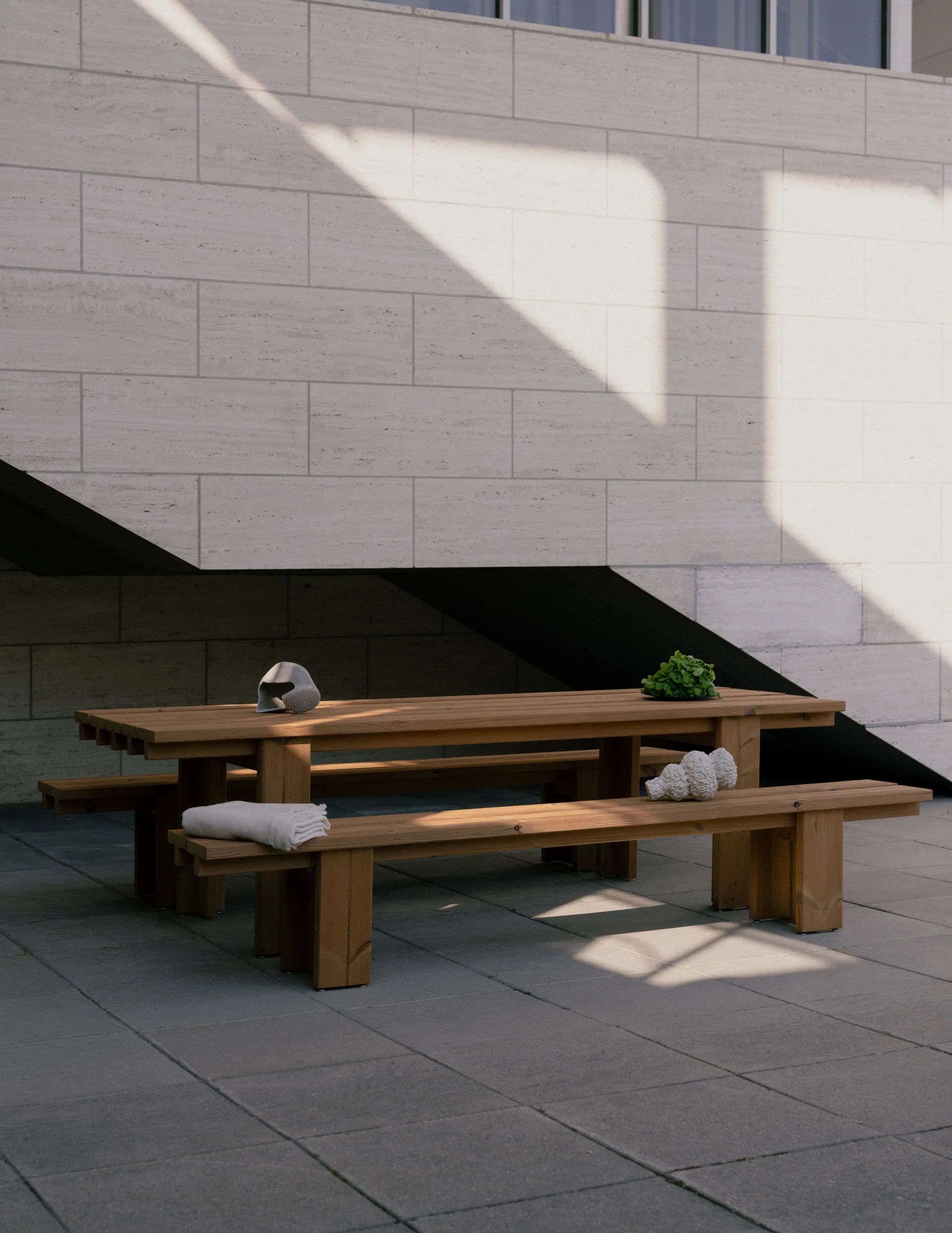 013 Osa Outdoor Table, Thermally modified pine, 333x94x78 cm Vaarnii