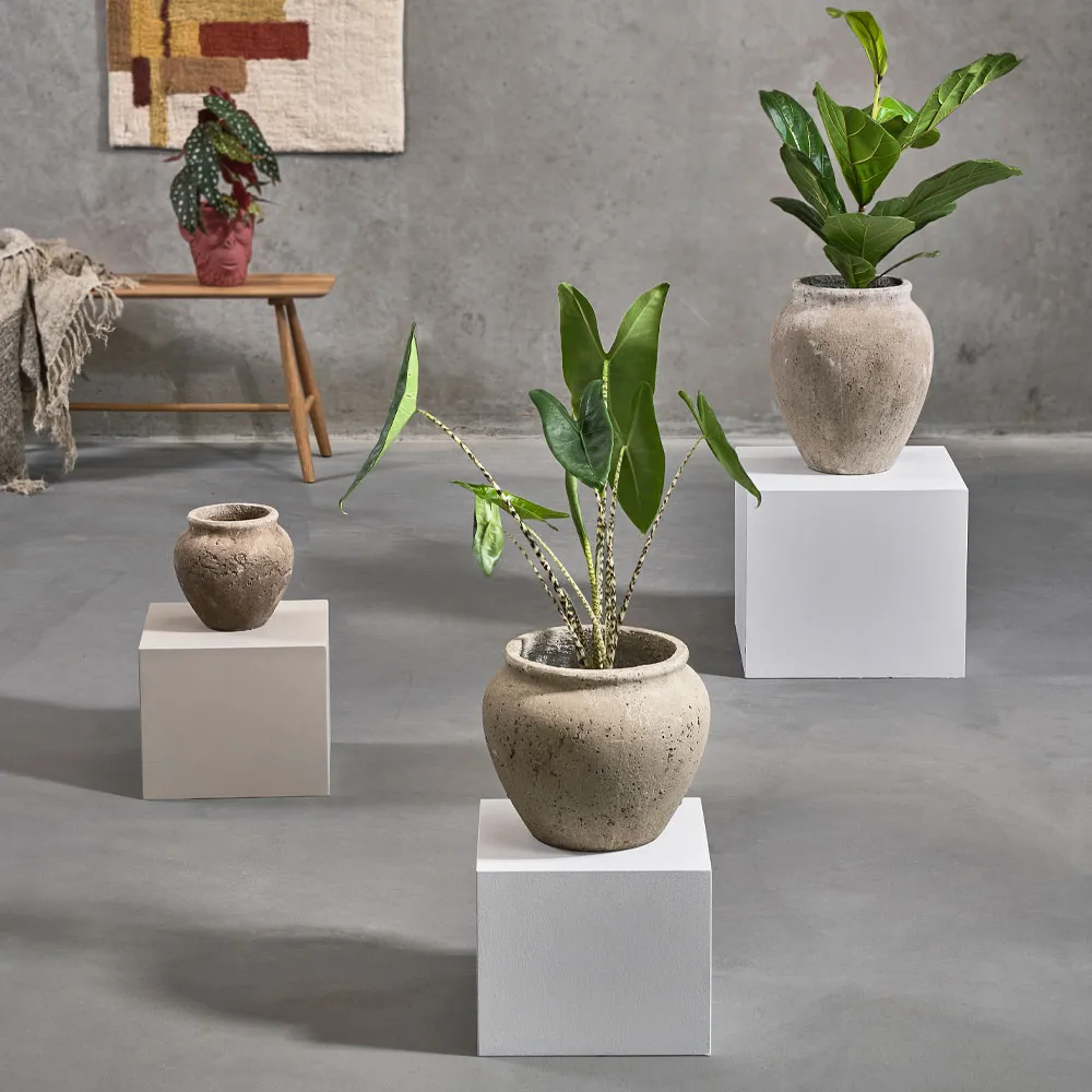 Loev flower pot, Grey - medium Ø30.5 cm Villa Collection