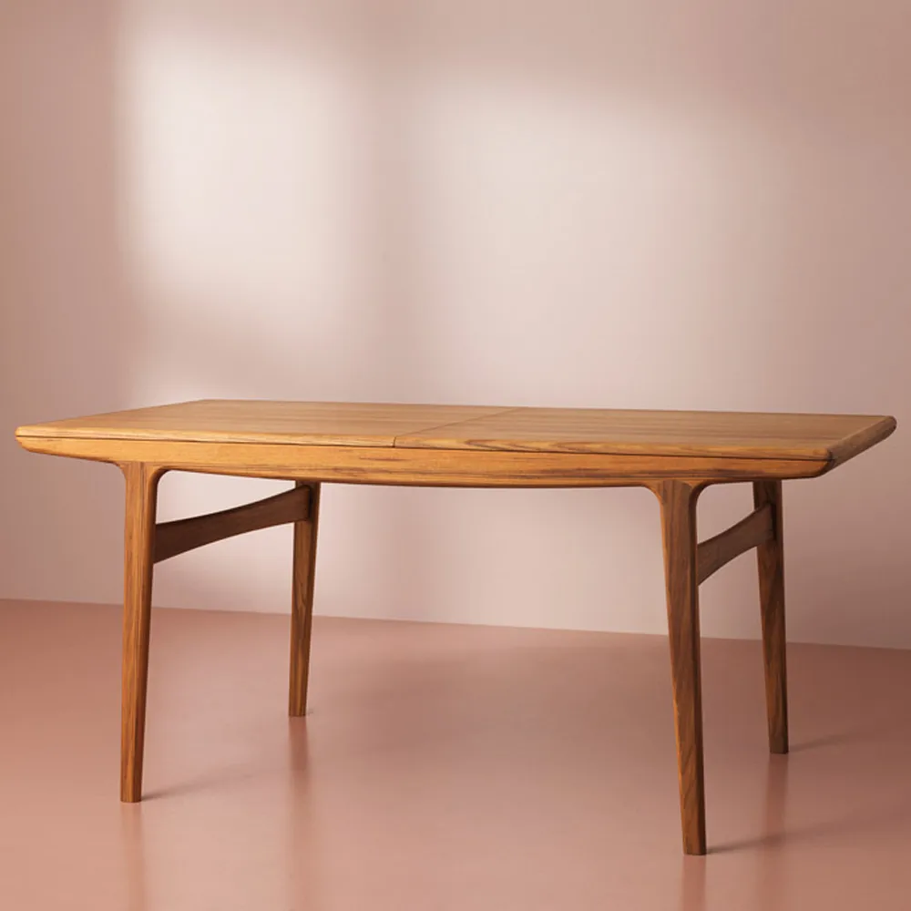 Evermore dining table, Walnut oil 160 cm Warm Nordic
