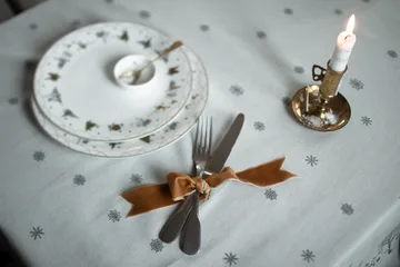 Julemorgen tablecloth - White-green, 140x340 cm - Wik & Walsøe