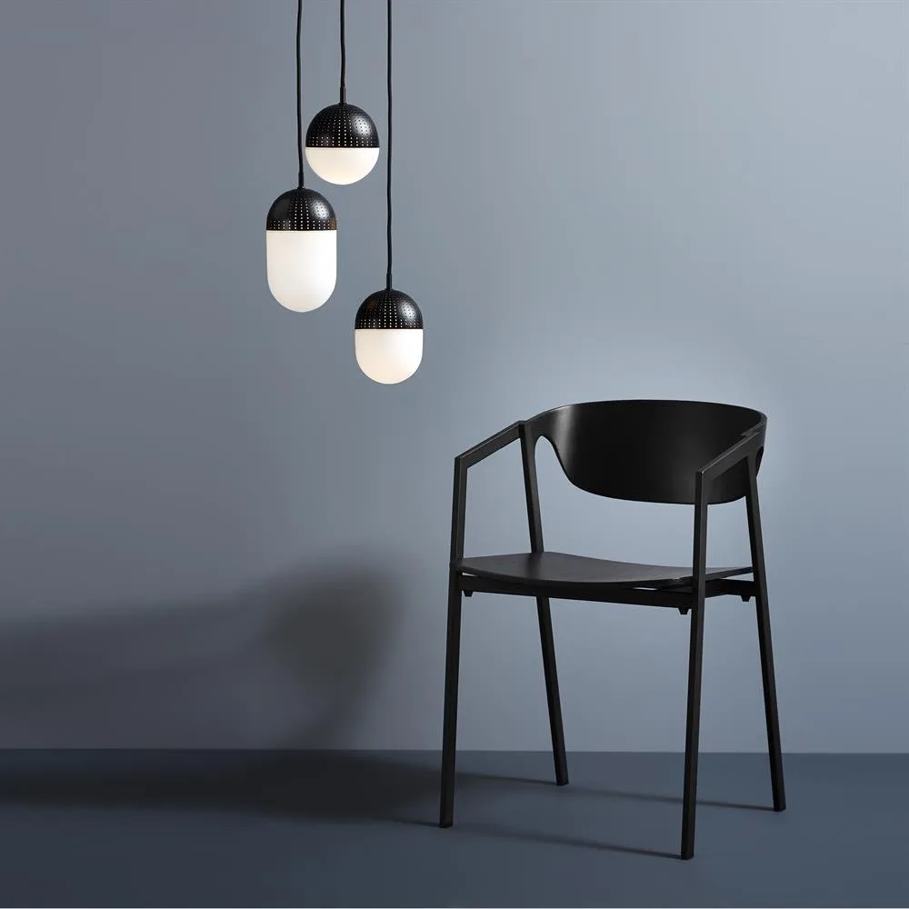 Dot pendant large, black Woud