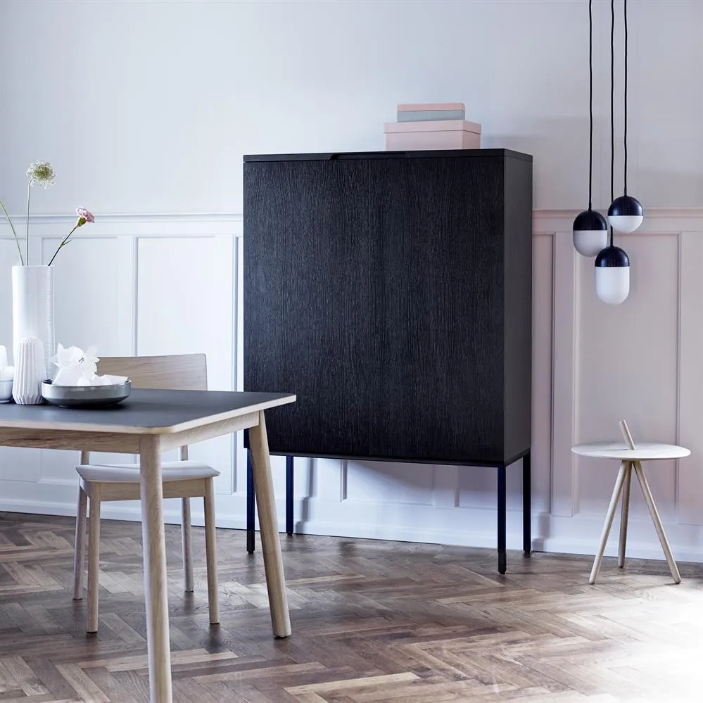 Dot pendant large, black Woud