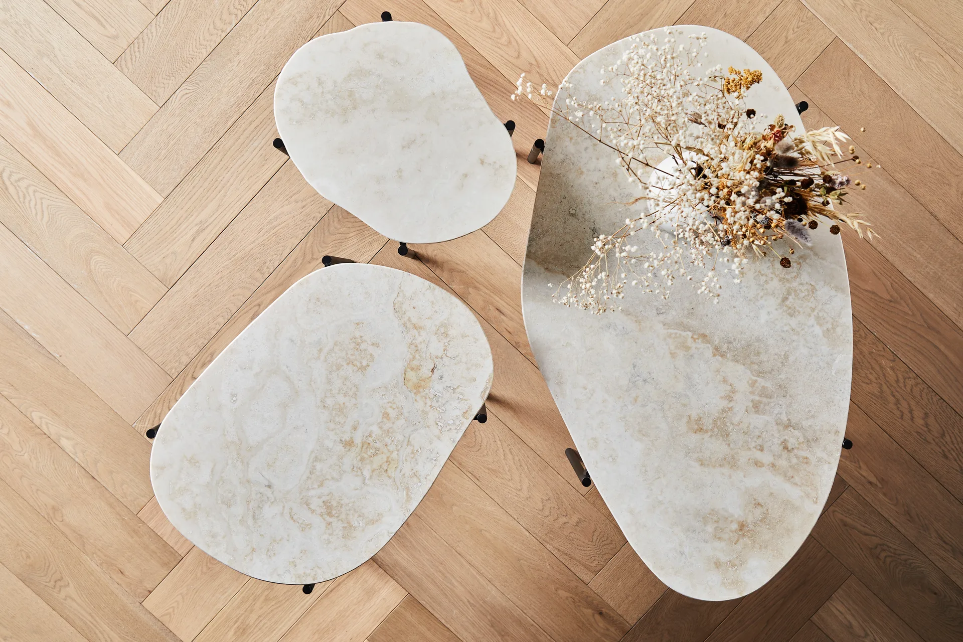La Terra occasional table. medium, Ivory Woud