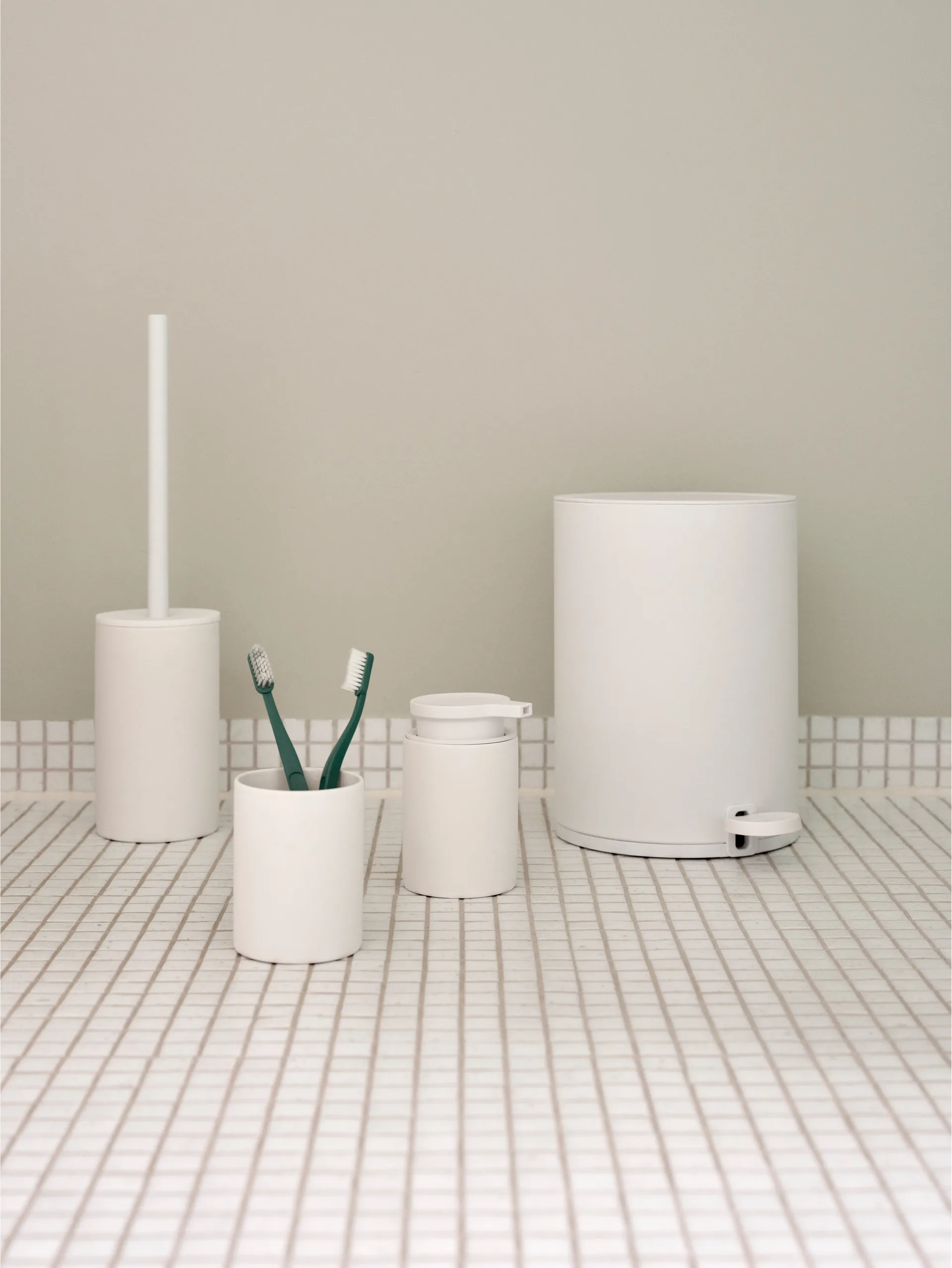 Karma toothbrush mug, White Zone Denmark