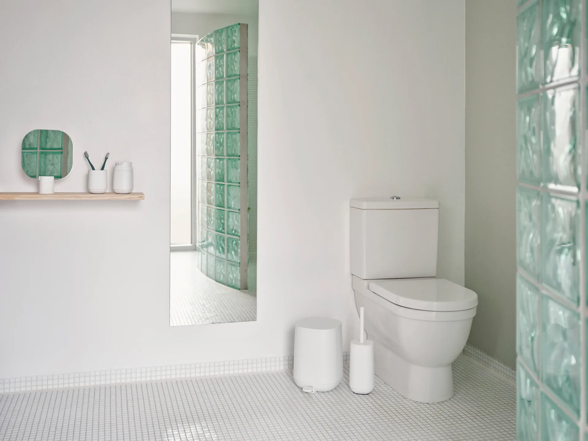 Time toothbrush mug 9.8 cm, White Zone Denmark