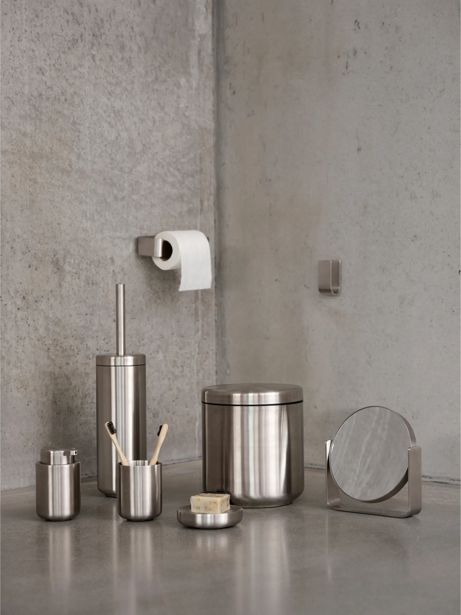 Ume pedal bin, Steel Zone Denmark