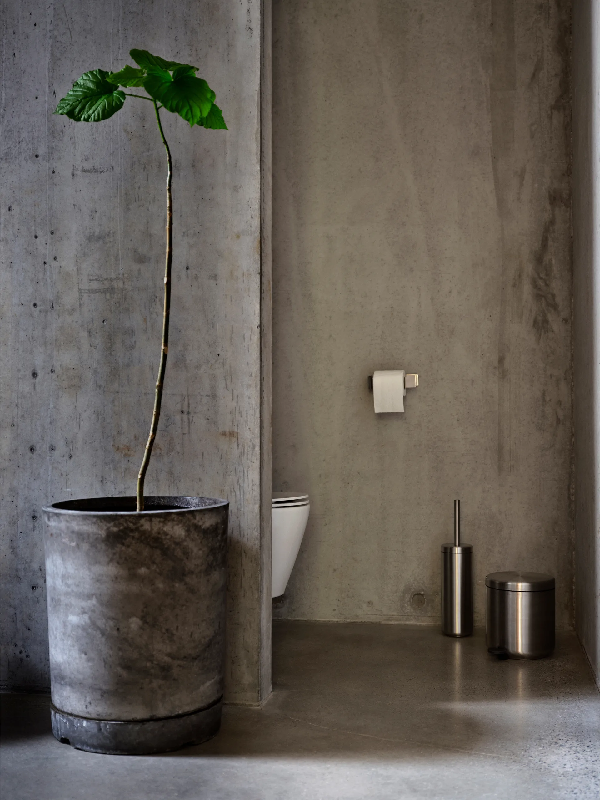 Ume toilet paper holder, Steel Zone Denmark