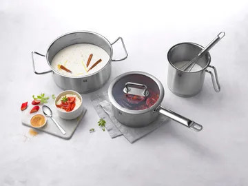 Zwilling Pro saucepan with glass lid stainless steel - 1.5 L - Zwilling